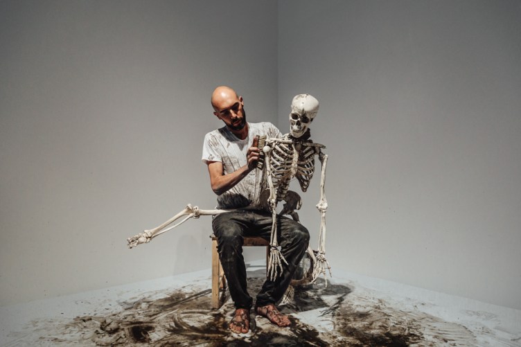 cleaning the mirror_guido_mencari_firenze_presentazione_marina_abramovic-1610_WEB.jpg